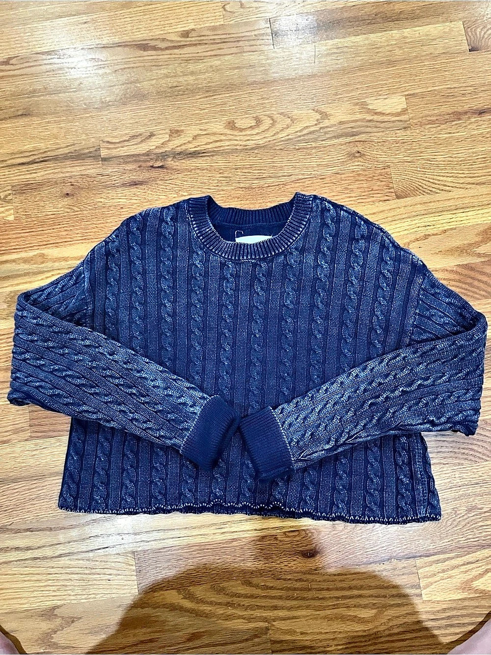 Aerie Cable Knit Cropped Crewneck Sweater in Blue Size Large.  EUC